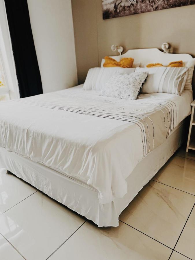 Seagull Beach Resort Flat Number 313 Маргит Экстерьер фото